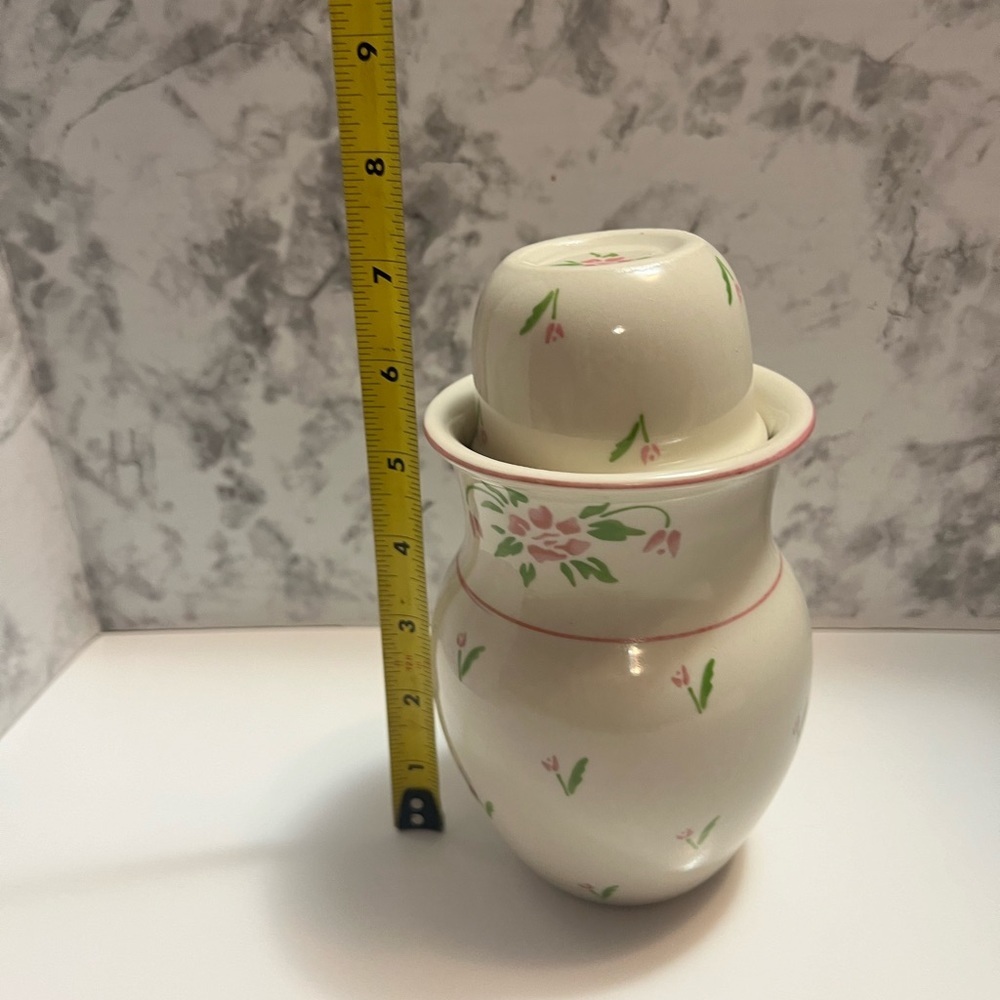 Vintage Teleflora Carafe - Picture 2 of 8